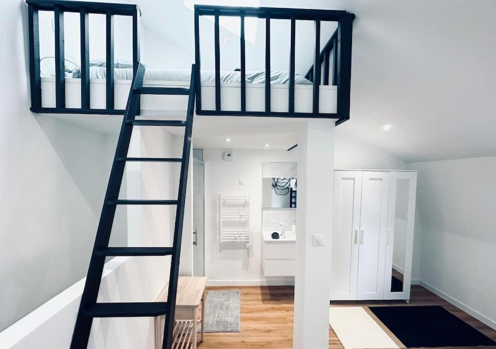 Nouveau! Centre Lille T3 Avec Wifi, Tv, Netflix Exteriér fotografie